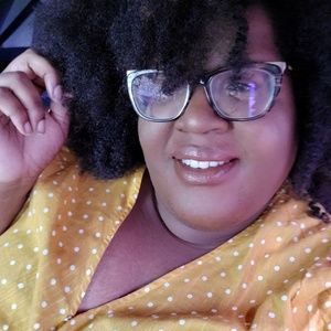 Meet your Posher, Liv